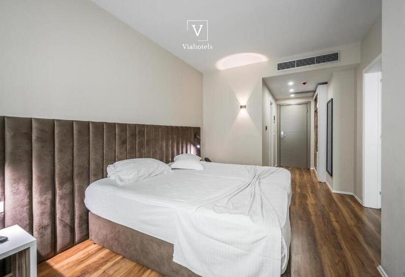 수피리어 패밀리 룸, Vh Eurostar Tirana Hotel Congress & Tirana Spa
