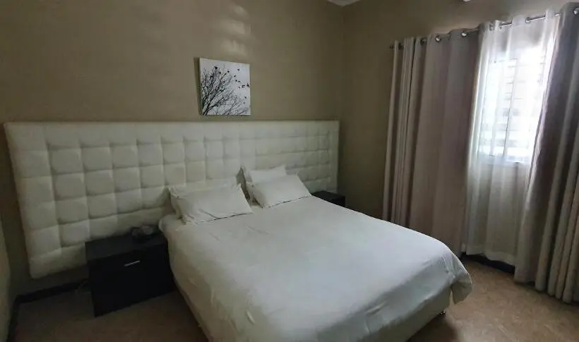 エコノミールーム, Royal Residencial