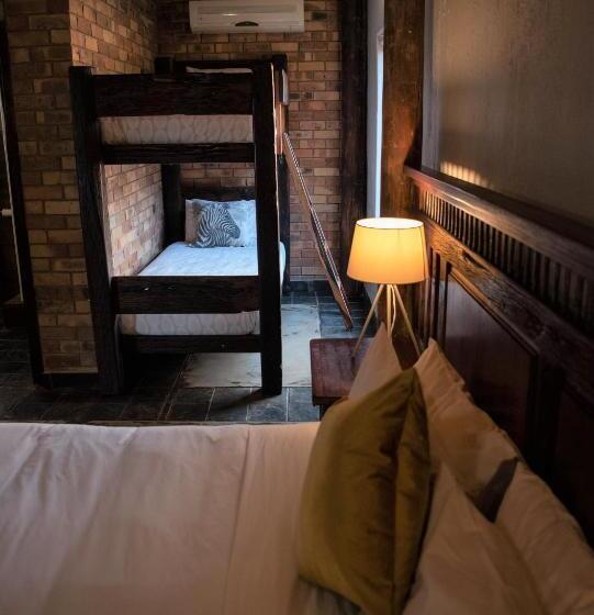 Номер Стандарт, Morakane Safari Lodge