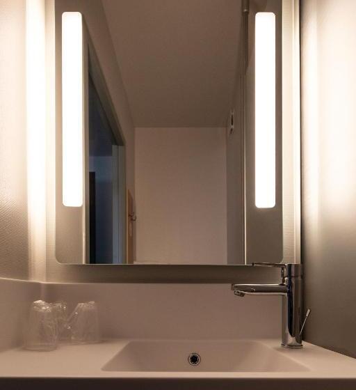 스탠다드 트리플 룸, B&b Hotel Troyes Magasins D Usine