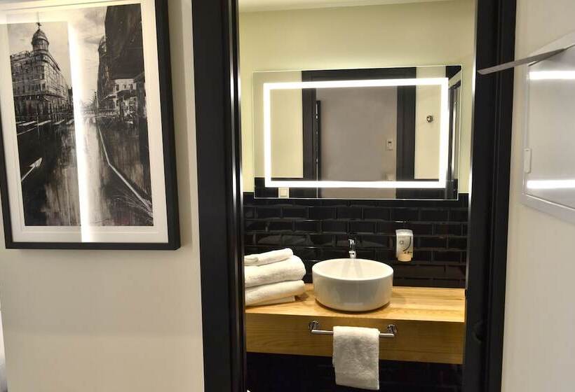 اتاق استاندارد, Alda Galeria Coruna