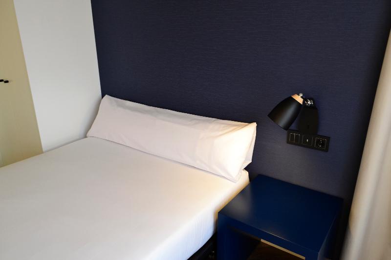 اتاق استاندارد, Alda Galeria Coruna