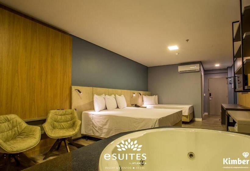 高级三人间, Grand Suítes Family Resort By Atlantica