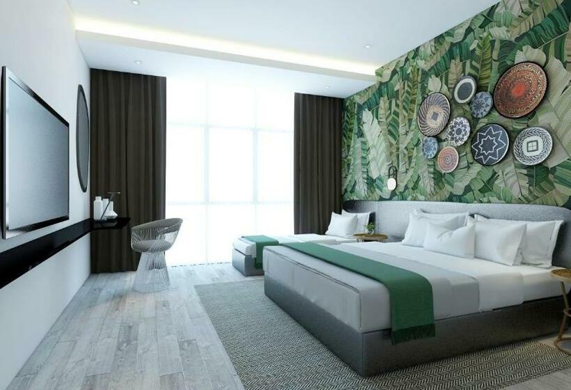 חדר דלוקס לשלושה, Scapes