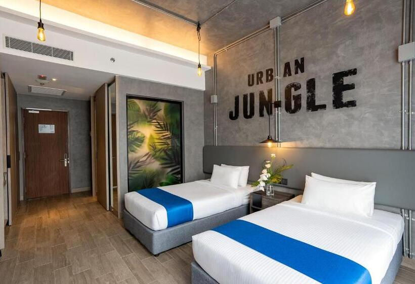 חדר דלוקס, Scapes