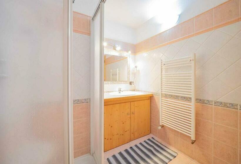 إستوديو قياسى, La Corte Appartamenti