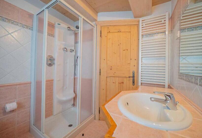 شقة غرفة واحدة, La Corte Appartamenti