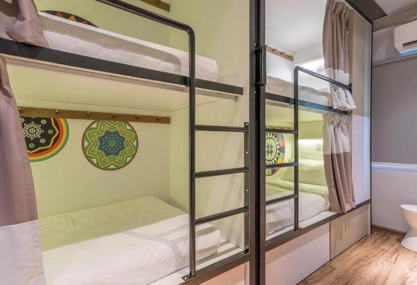 共同バス付シェアルーム, Toojou Kota Kinabalu   Hostel