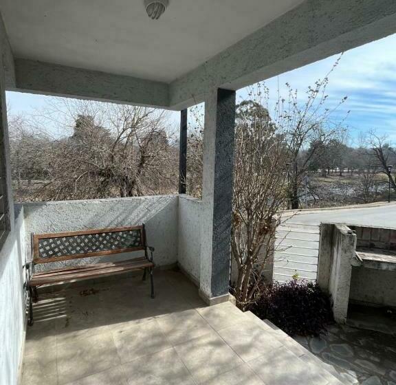 1 Bedroom Apartment River View, Jazmines Departamentos