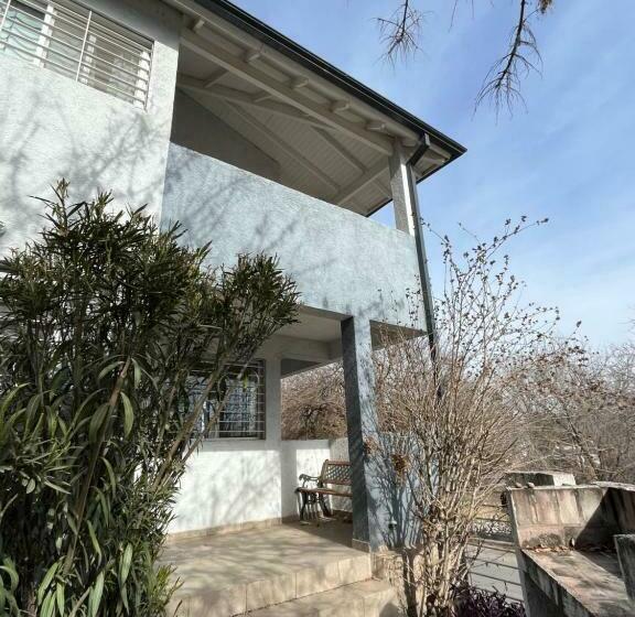 1 Bedroom Apartment River View, Jazmines Departamentos