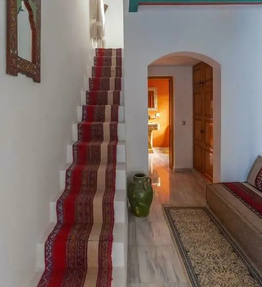 سوییت خانوادگی, Villa Jasmin
