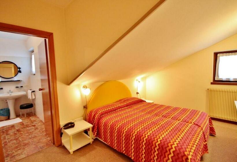 חדר סטנדרט, Bel Sit