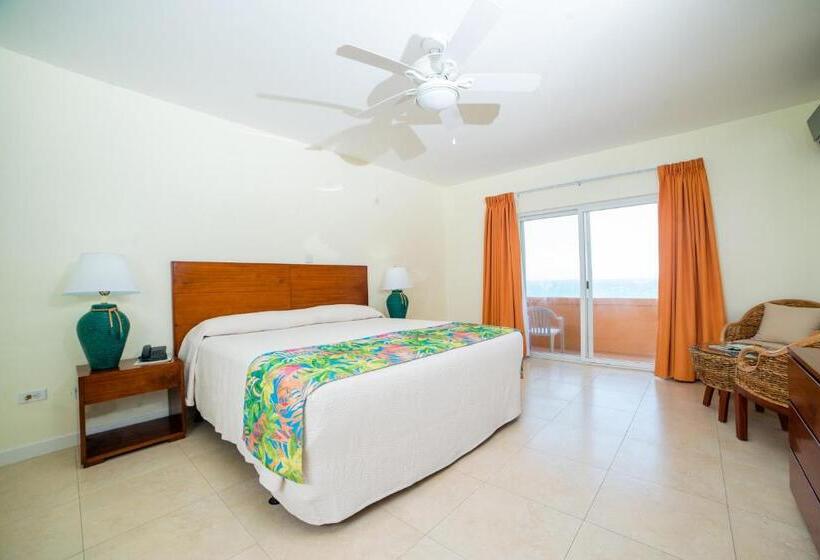 اتاق استاندارد با تخت بزرگ, Sugar Bay Club