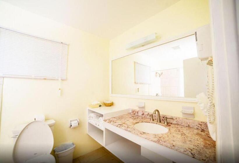 غرفة قياسية سرير كينج, Sugar Bay Club