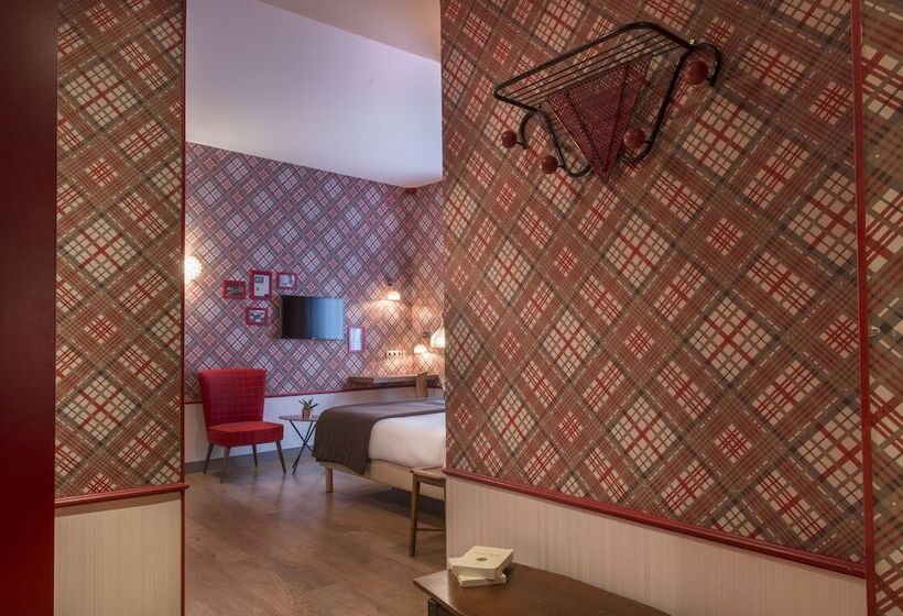 غرفة سوبيريور, Boris V. By Happyculture