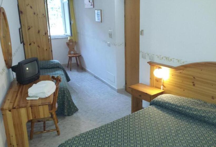 غرفة إقتصادية ثلاثية, Castiglione