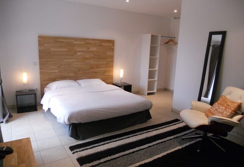 חדר סופריור, Château Du Bois Guy