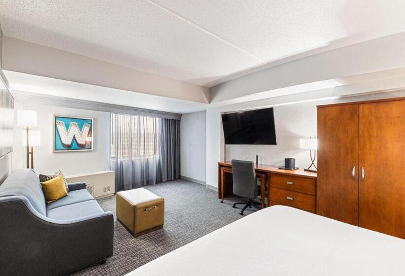 غرفة قياسية سرير كينج, Courtyard By Marriott Boston Waltham
