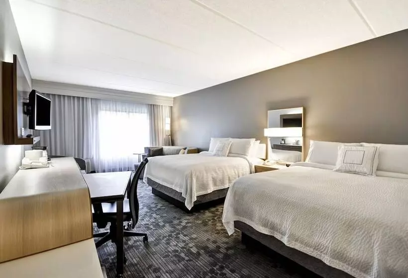 ２ダブルベッドのスタンダードルーム, Courtyard By Marriott Dalton