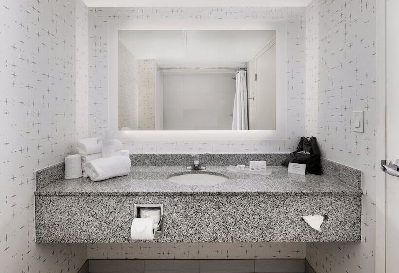 غرفة بريميوم, Crowne Plaza Suites Arlington, An Ihg