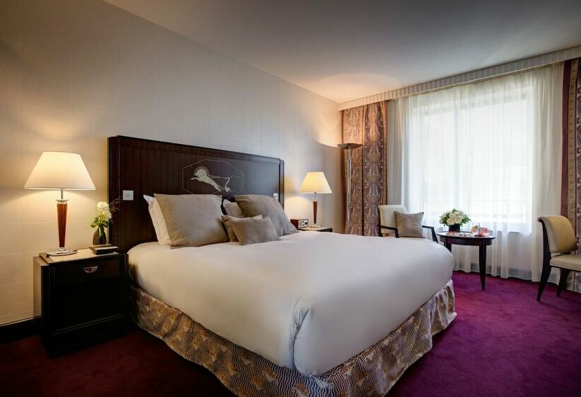 キングサイズベッドのスーペリアルーム, Hotel Du Collectionneur Arc De Triomphe
