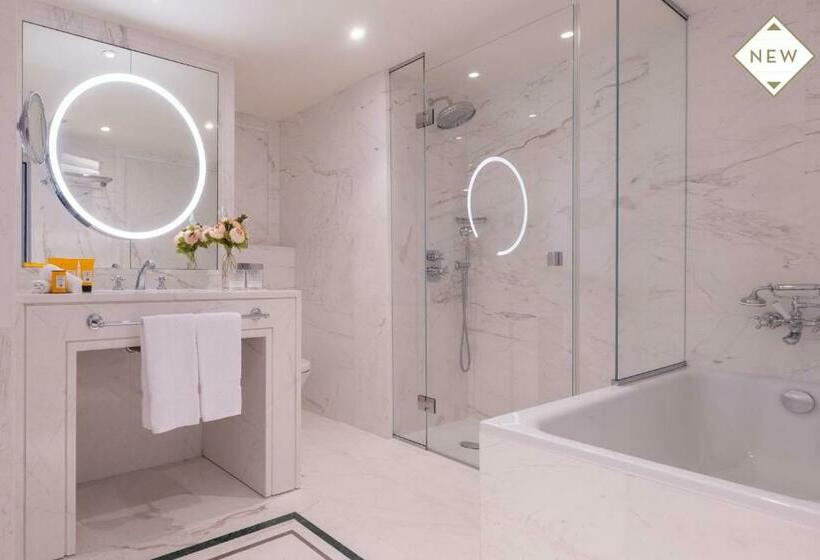 デラックススイート, Hotel Du Collectionneur Arc De Triomphe