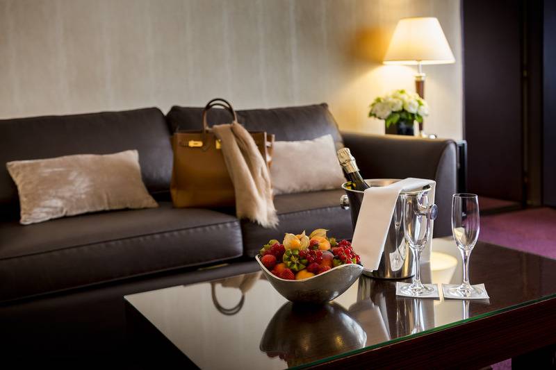 デラックススイート, Hotel Du Collectionneur Arc De Triomphe
