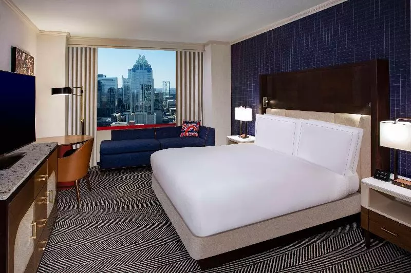 اتاق اجرایی با تخت بزرگ, Hilton Austin