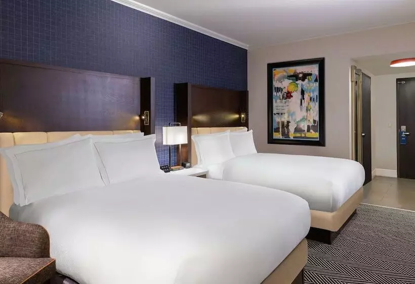 اتاق استاندارد برای معلولان, Hilton Austin