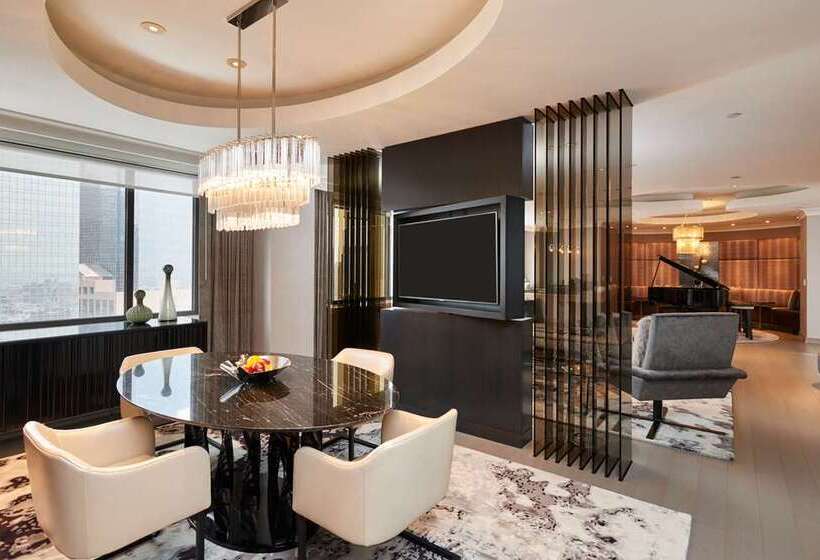 Номер Стандарт, Hilton Austin