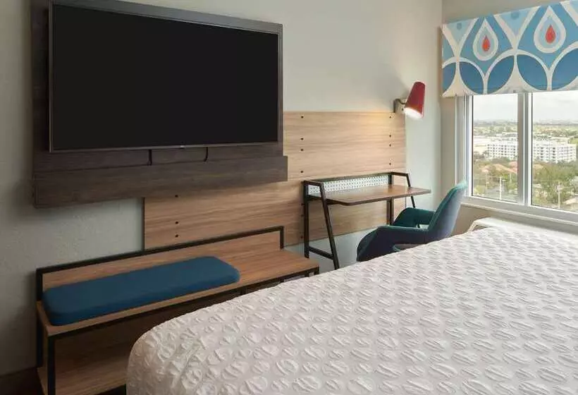 اتاق استاندارد با تخت بزرگ برای معلولان, Hilton Austin