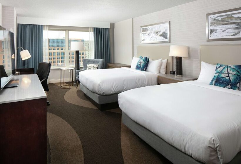 장애인용 디럭스룸, Hilton Madison Monona Terrace