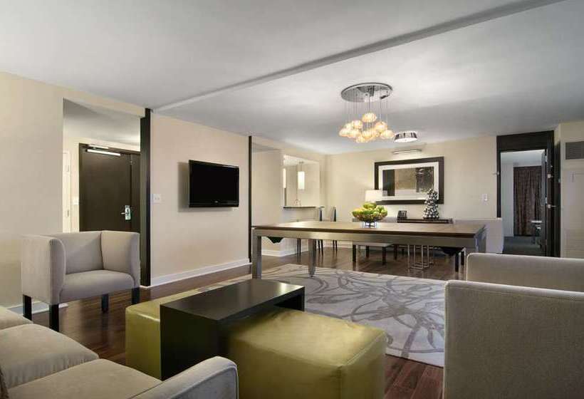 스탠다드 룸, Hilton Madison Monona Terrace