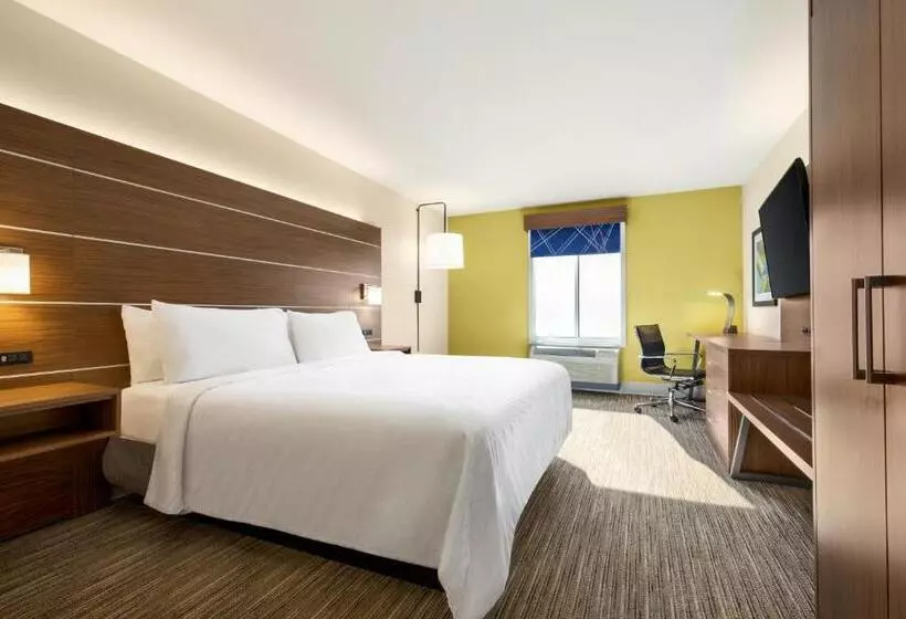 キングサイズベッドのスタンダードルーム, Holiday Inn Express & Suites Philadelphia   Mt Laurel, An Ihg