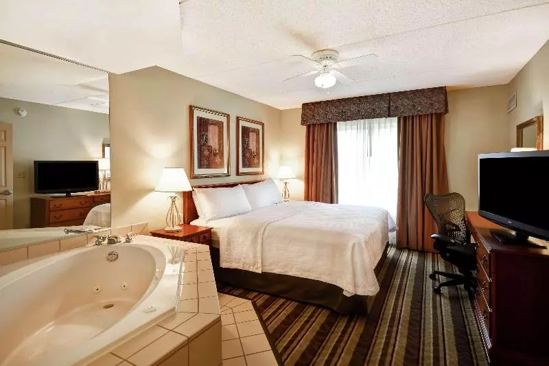 キングサイズベッドのスイートルーム, Homewood Suites By Hilton Richmondchester