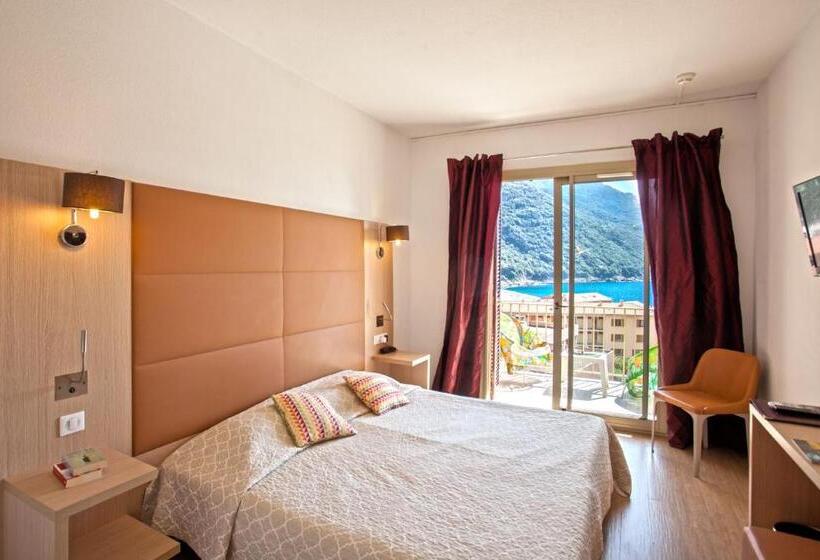 اتاق استاندارد با تراس و چشم‌انداز دریا, Kalliste