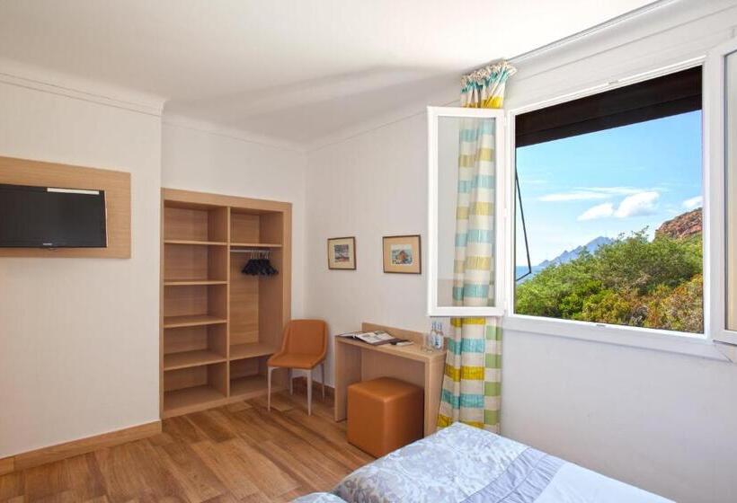 اتاق اکونومی, Kalliste