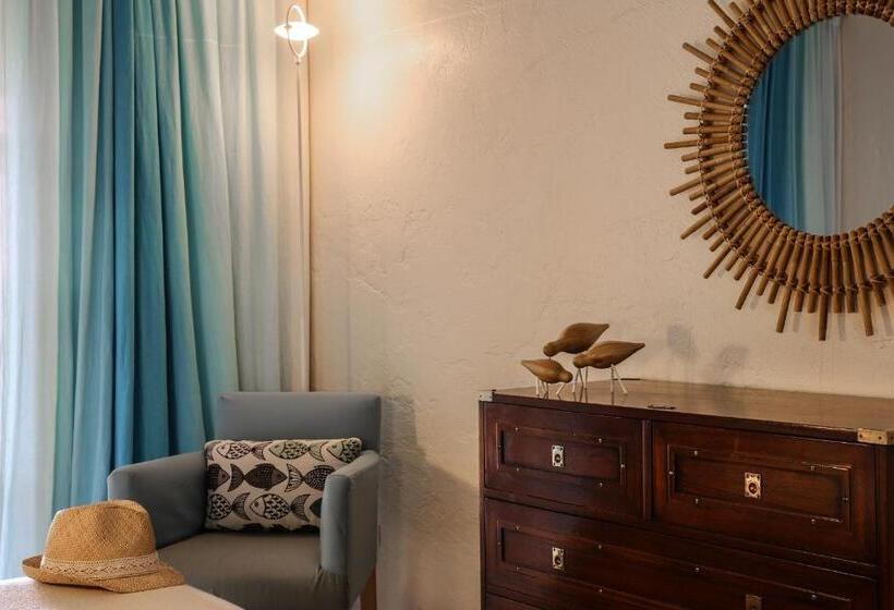 סוויטה נוף לים, La Pinède Plage