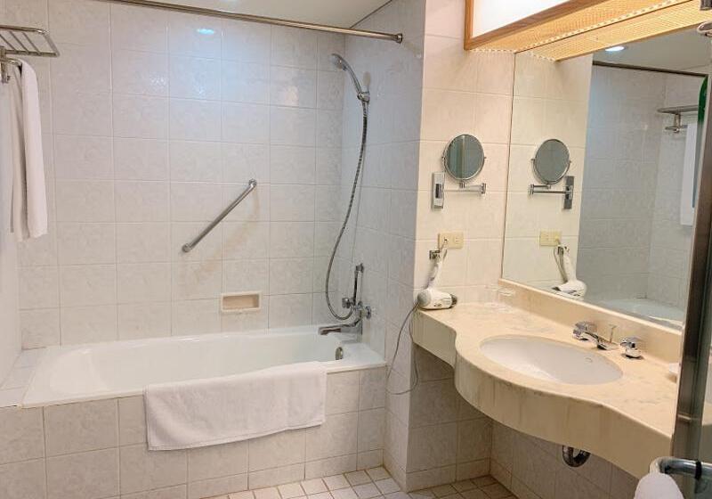 اتاق استاندارد چهار تخته, Orto De' Medici