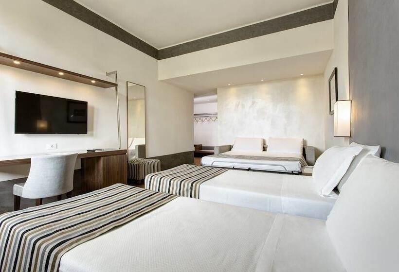 اتاق استاندارد چهار تخته, Orto De' Medici