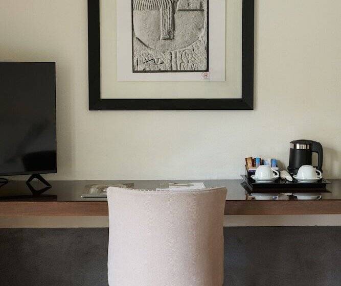 اتاق لوکس با چشم‌انداز باغ, Orto De' Medici