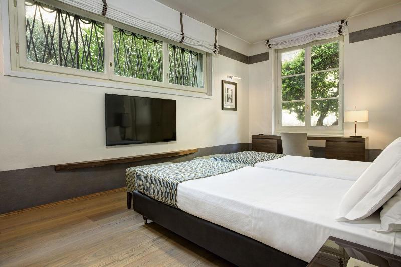 اتاق لوکس با چشم‌انداز باغ, Orto De' Medici