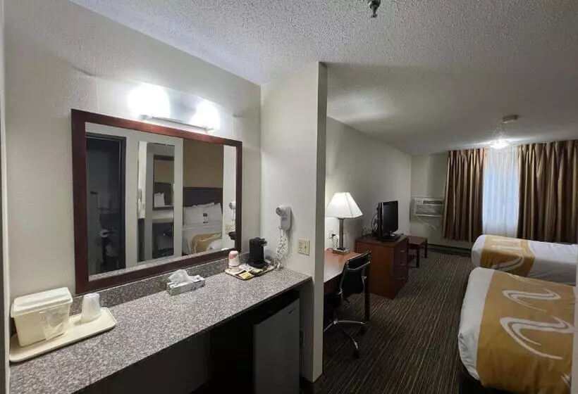اتاق استاندارد, Quality Inn Mitchell I 90