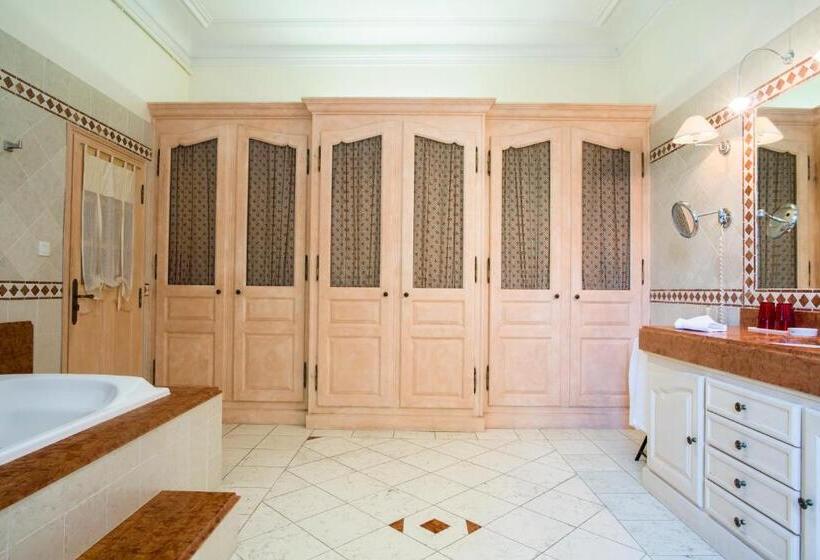 スーペリアースイート, Villa Morelia