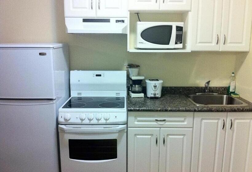 디럭스 룸, Circle 6 Motel