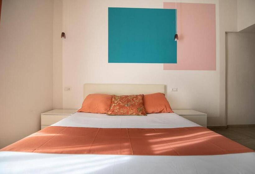 اتاق لوکس خانوادگی, La Chambre