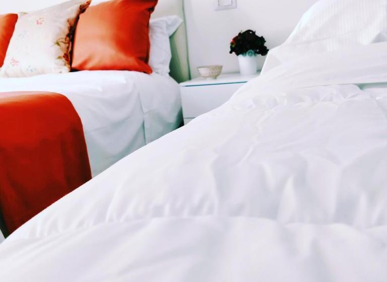 اتاق لوکس خانوادگی, La Chambre