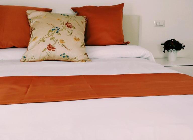 اتاق لوکس خانوادگی, La Chambre