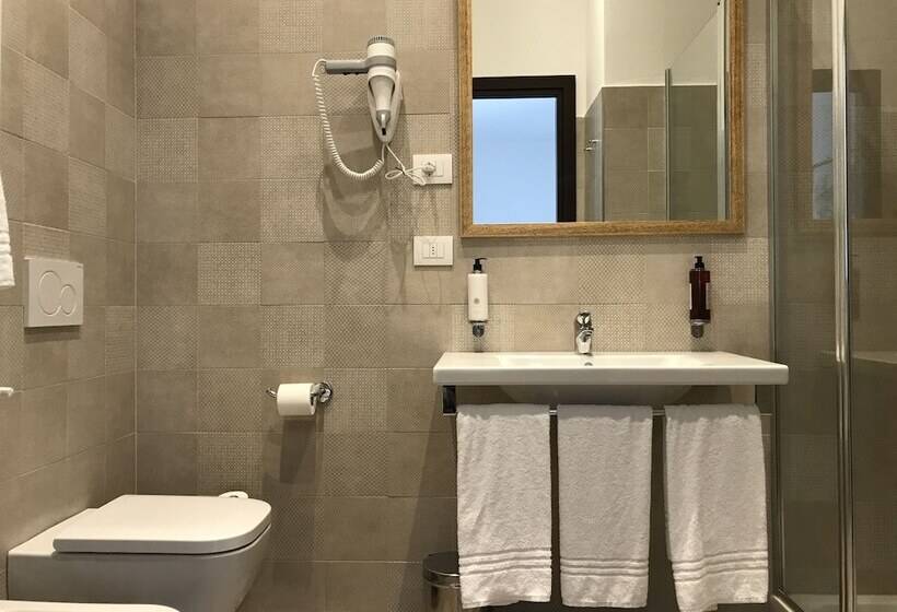 اتاق سوپریور سه تخته, Bernina