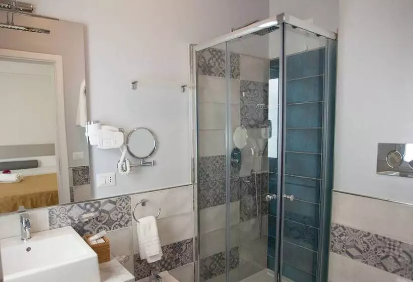 اتاق استاندارد سه نفره, Costazzurra Museum & Spa